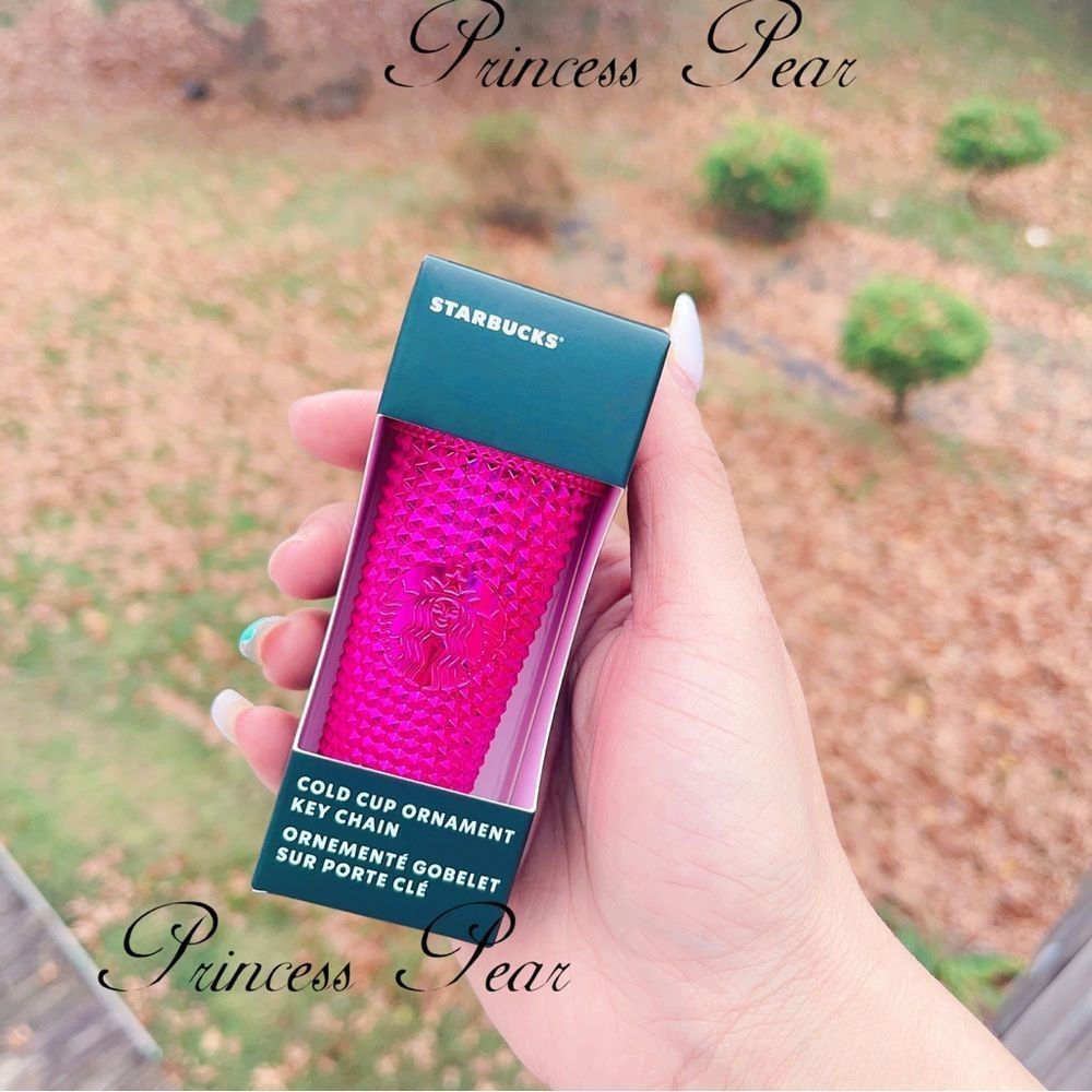 Starbucks 2022 pink holiday keychains - Picture 1 of 3